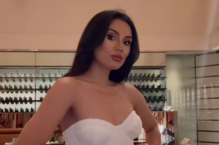 Cuộc sống sang trọng bậc nhất của thiên kim nhà tài phiệt dầu mỏ Iran