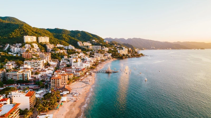 Giới thượng lưu Mỹ chi hàng triệu USD thuê lính đánh thuê để di tản khẩn cấp khỏi Mexico