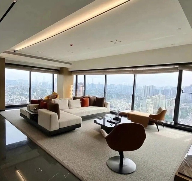 Khám phá căn hộ trị giá 82 tỷ đồng của "phú bà thế hệ mới" Triệu Lộ Tư