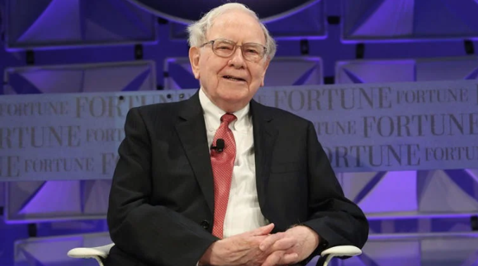 Lão làng Warren Buffett "phớt lờ" bão thị trường, ung dung bỏ túi thêm cả chục tỷ đô: "kim chỉ nam" nào đứng sau?
