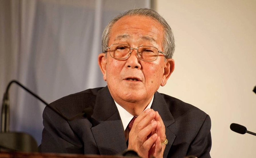 Tỷ phú Nhật Bản tiết lộ 4 bí quyết làm giàu bền vững