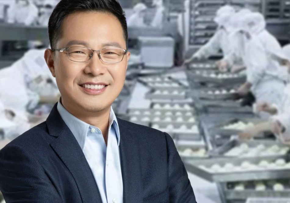 Tỷ phú bánh bao ở nhà thuê dù giàu có, tuyên bố không để lại tài sản cho con