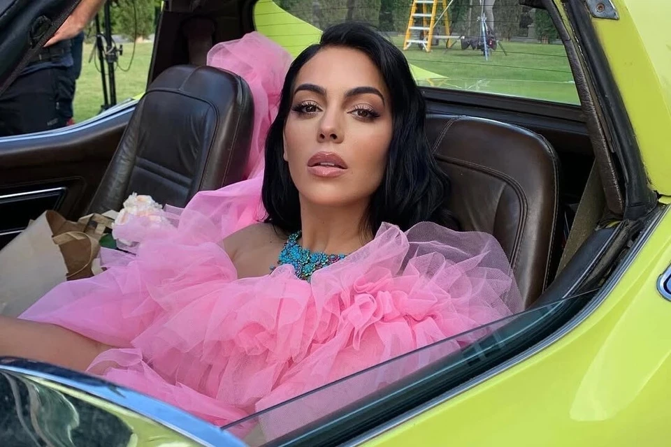 Georgina Rodriguez sở hữu khối tài sản 10 triệu USD trước khi đính hôn với Ronaldo