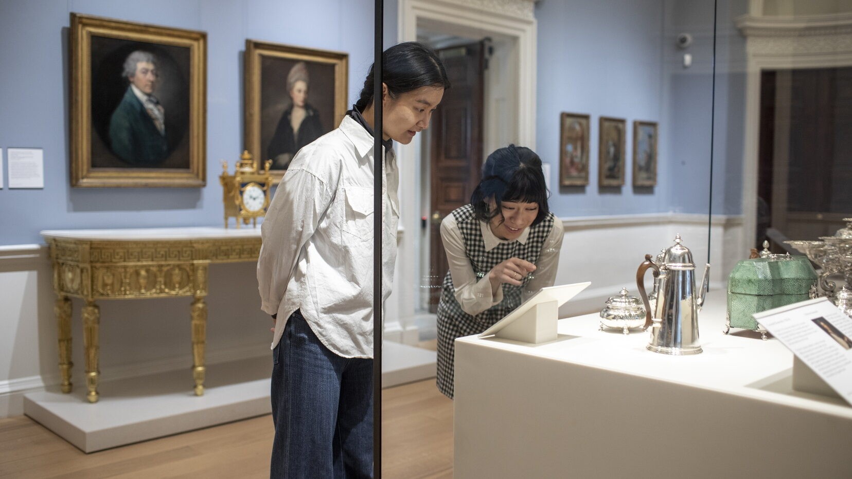 Khi nghệ thuật biết chữa lành: Nghiên cứu khoa học chứng minh lợi ích sức khỏe từ việc chiêm ngưỡng tác phẩm nghệ thuật