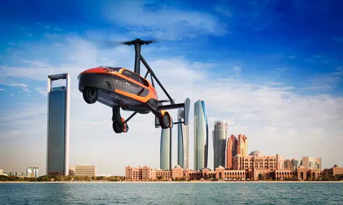 Những chiếc ô tô bay đầu tiên trên thế giới đã sẵn sàng phục vụ người dân Dubai