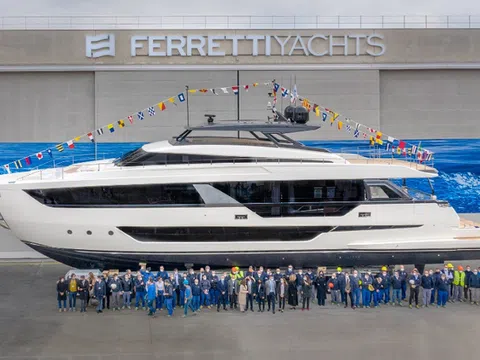 Trước khi IPO thành công tại Hongkong thu về 244 triệu USD, hãng du thuyền Ý Ferretti đã kết quả kinh doanh ấn tượng