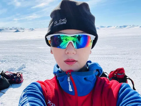 Nữ luật sư xinh đẹp là người phụ nữ Việt Nam đầu tiên chinh phục đỉnh Everest