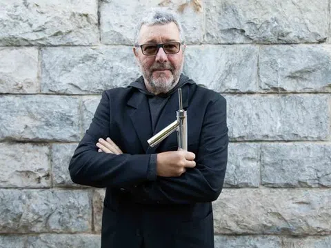 Huyền thoại Philippe Starck: “Mỗi khách sạn tôi tạo ra giống như một bộ phim mà tôi là đạo diễn”