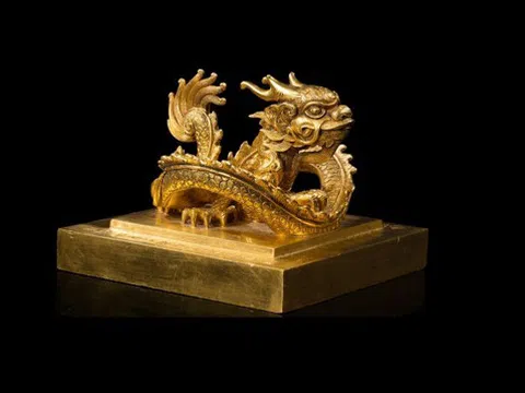 Hoàng tộc nhà Nguyễn rất ngạc nhiên khi bảo vật quốc gia Việt Nam được rao bán như những thỏi vàng thông thường