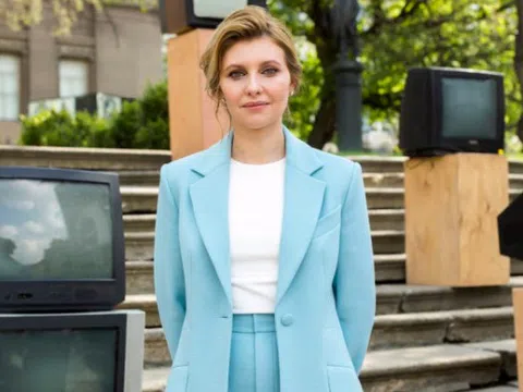 Người vợ xinh đẹp, kín tiếng của Tổng thống Ukraine Zelensky