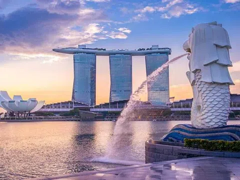 Có gì bên trong siêu khách sạn đắt nhất Singapore?