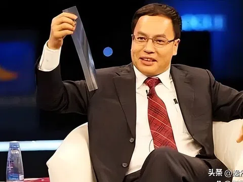 Người giàu nhất Trung Quốc thành 'chúa chổm'